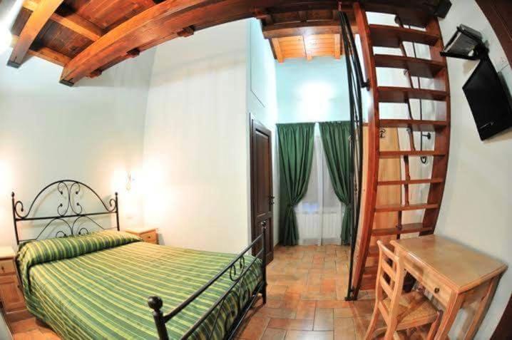 Azienda Agrituristica La Valle Del Sambuco Норча Екстериор снимка