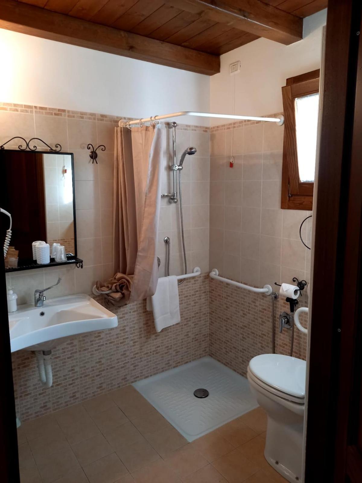 Azienda Agrituristica La Valle Del Sambuco Норча Екстериор снимка